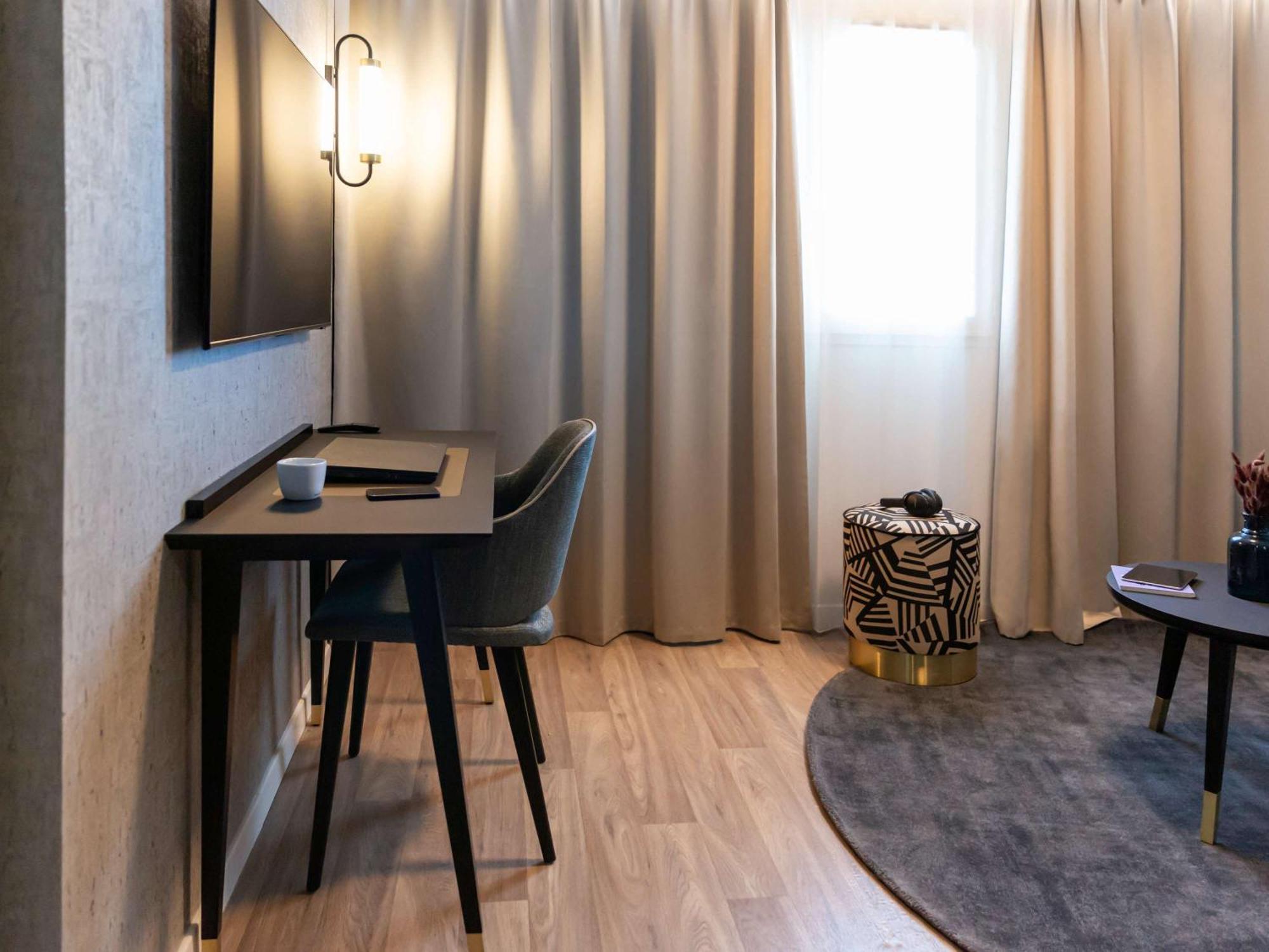 Mercure Toulouse Aeroport Бланяк Екстериор снимка